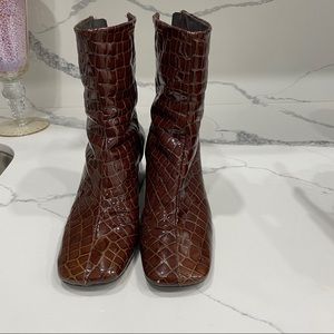 L’intervelle bootie heels